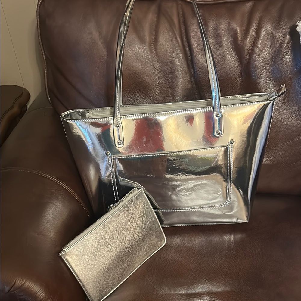 Liz Claiborne tote back
